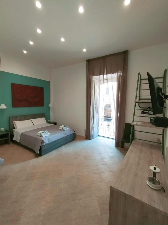 La Casa Di Halley * Napoli